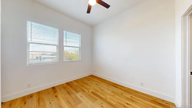 $2,150 | 104 Micah Point, Unit A, La Vernia, TX 78121