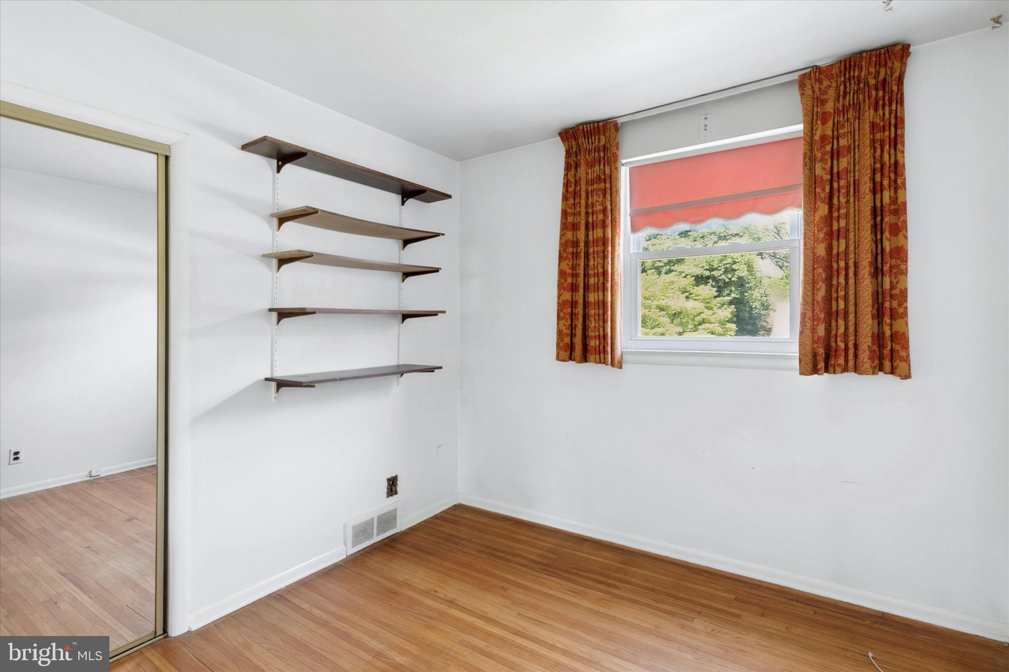 316 Poplar Road Flourtown, PA 19031 - Photo 14 of 28 Bedroom 3
