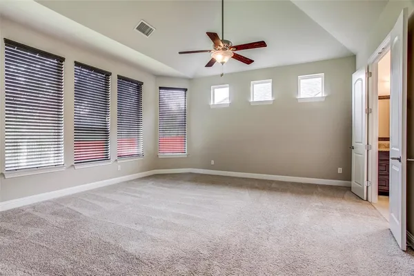 $3,995 | 6810 Historic View, Dallas, TX 75236