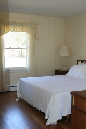129 Russell Road Framingham, MA 01702 - Photo 23 of 28 Gallery Image 23