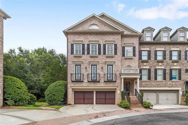 $950,000 | 2291 Falmouth Court Southeast, Unit 23, Smyrna, GA 30080