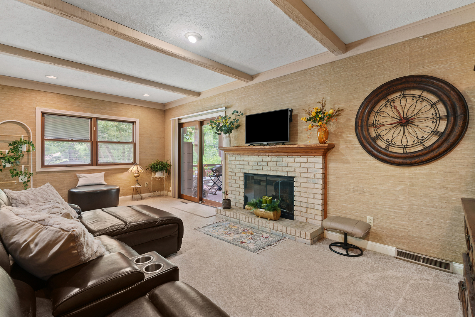 3726 Ridgewood Drive Davenport, IA 52807 - Photo 18 of 58