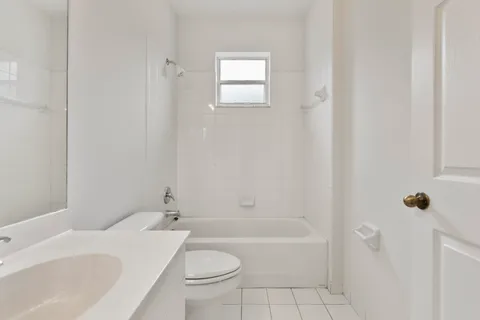 $600,000 | 4155 Northwest 1st Court, Delray Beach, FL 33445