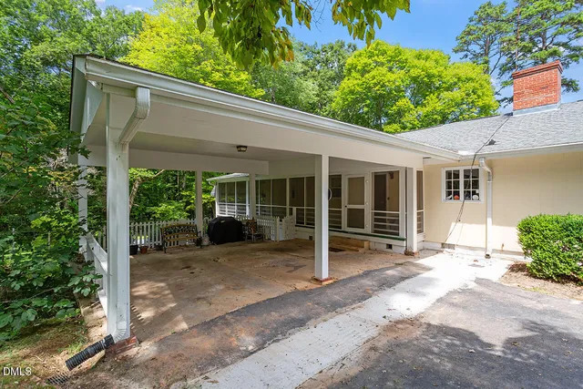 a view of a yard with a trees