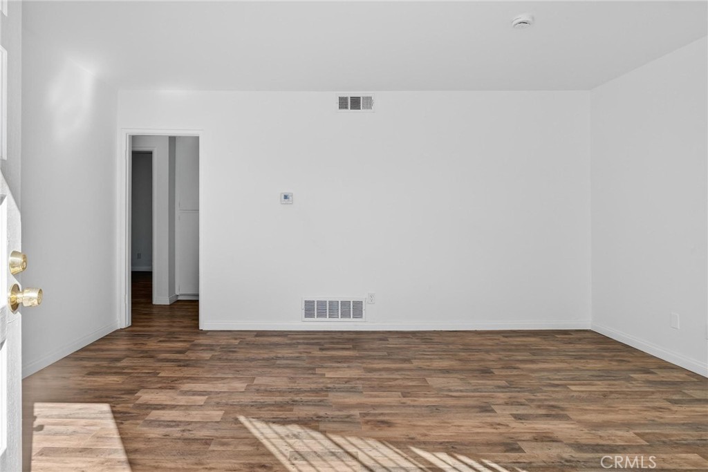 1613 West Piru Street Compton, CA 90222 - Photo 15 of 40 a view of an empty room