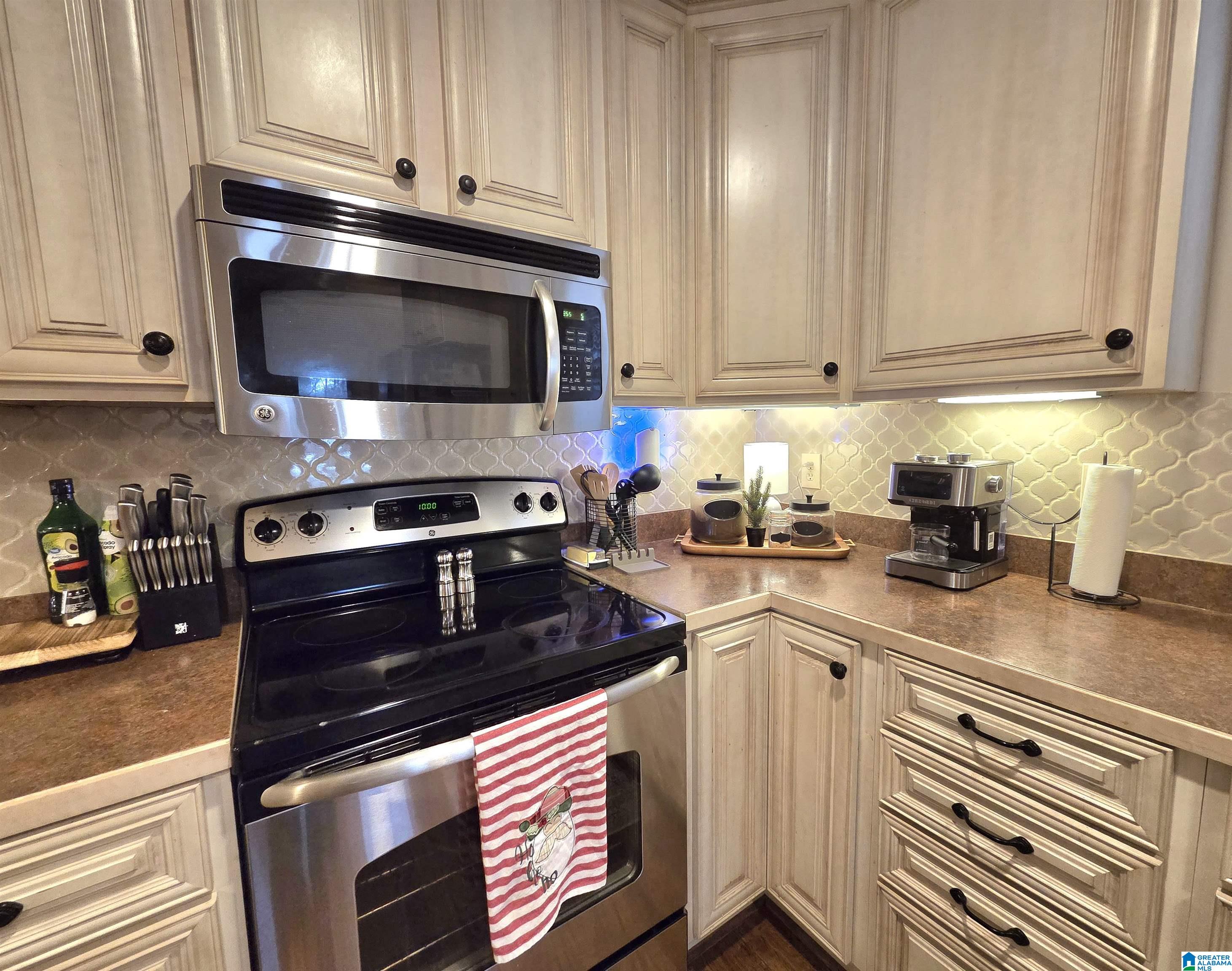 45 Barron Drive Sylacauga, AL 35151 - Photo 9 of 21