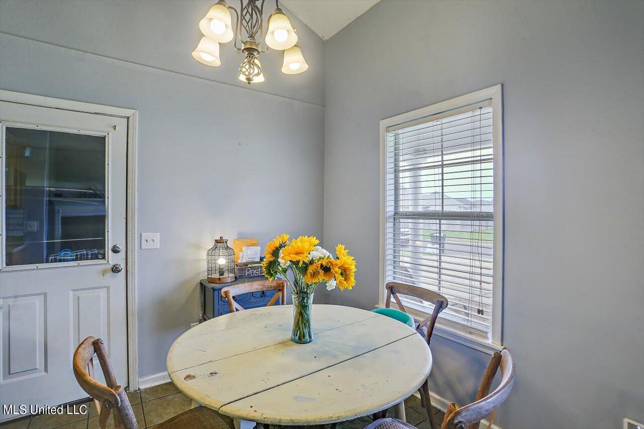 502 Ridgeway Drive Brandon, MS 39047 - Photo 13 of 26 13-502 Ridgeway Dr