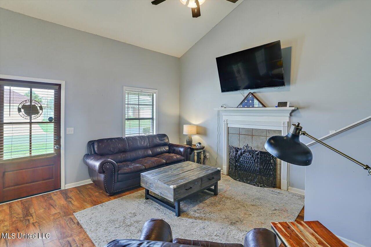 502 Ridgeway Drive Brandon, MS 39047 - Photo 8 of 26 08-502 Ridgeway Dr