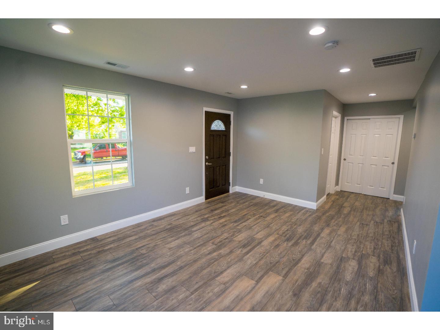 24 Belmar Road Hatboro, PA 19040 - Photo 3 of 17