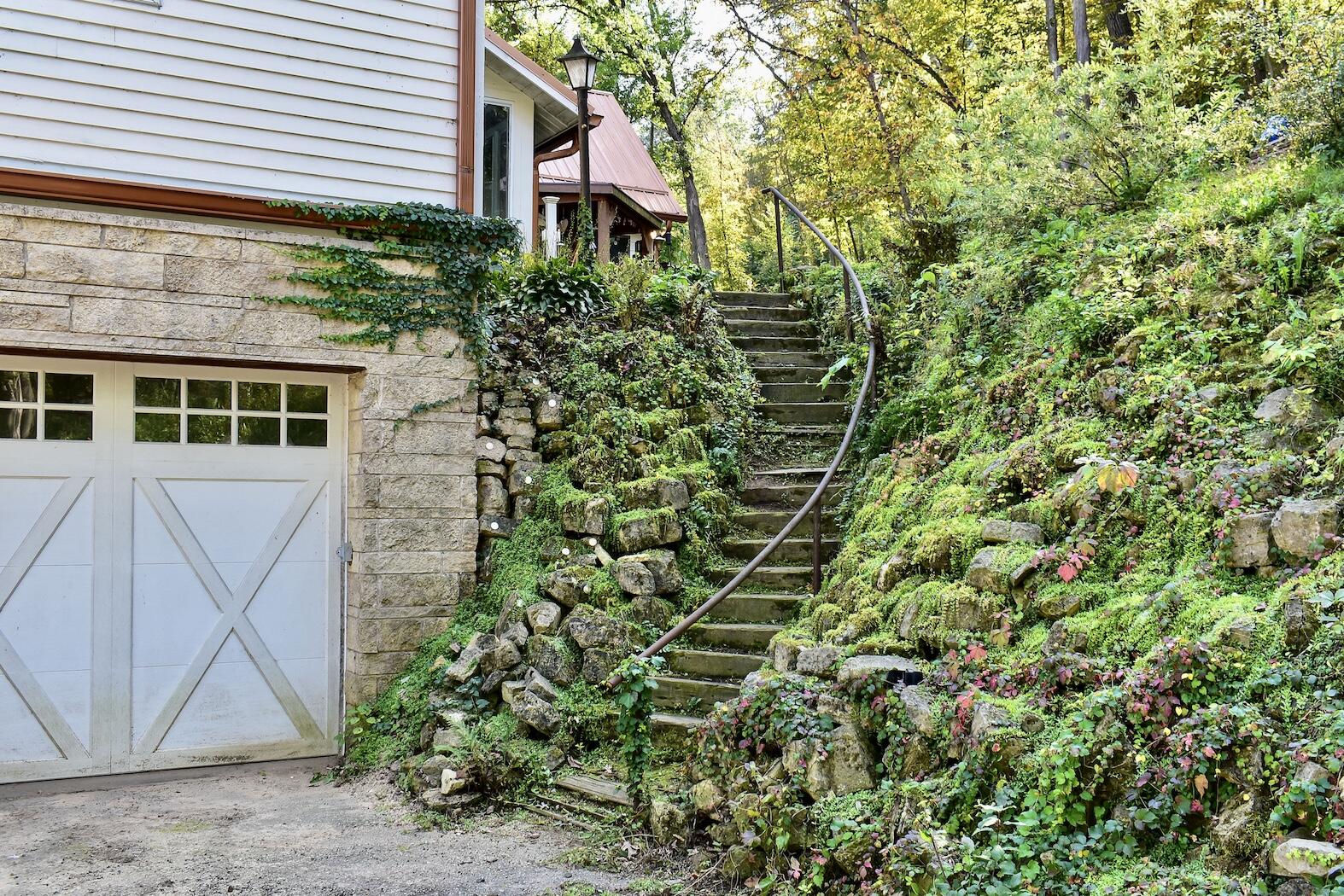 2331 Goodview Road Winona, MN 55987 - Photo 43 of 47 Stairs to Back Yard (1)
