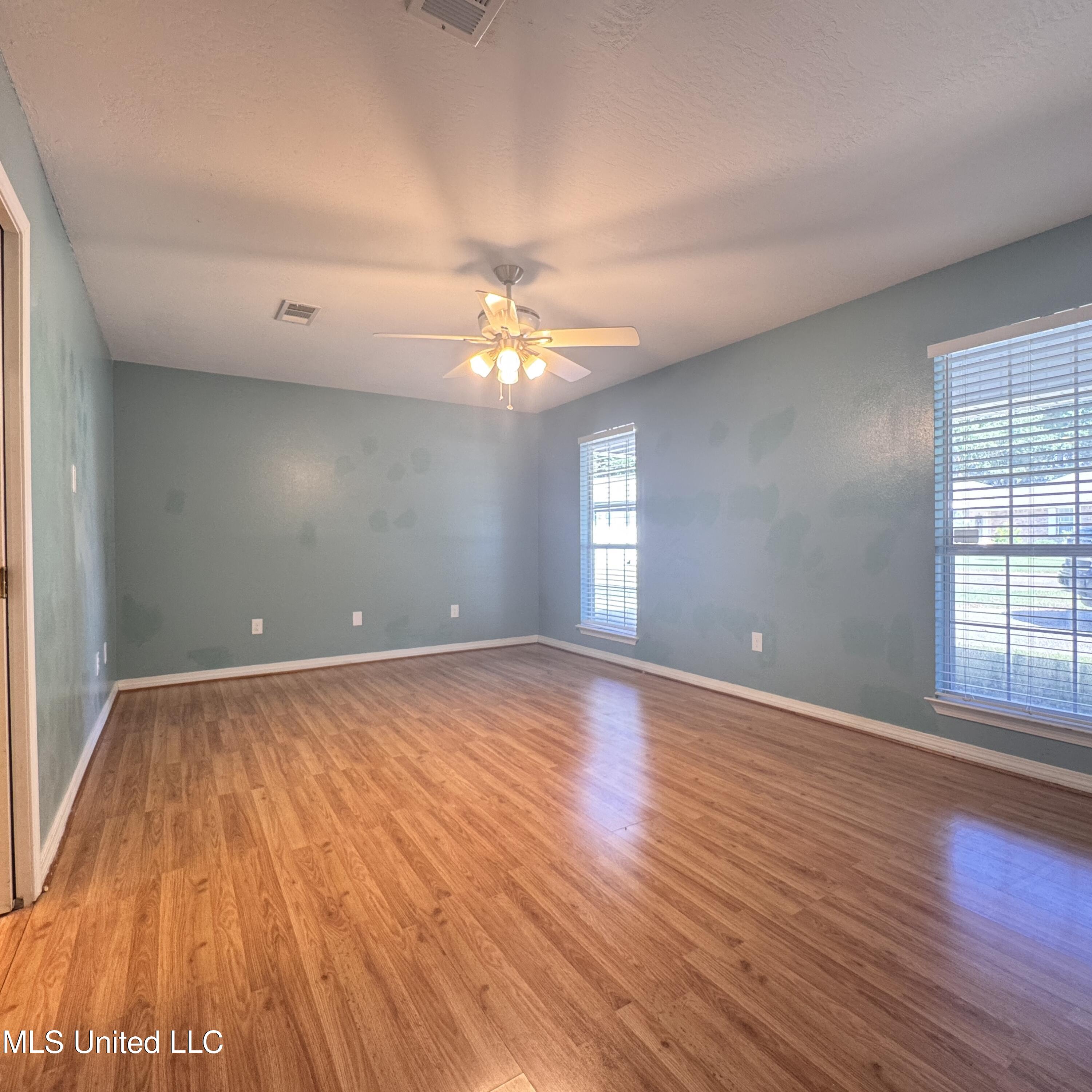 7828 Koko Place Diamondhead, MS 39525 - Photo 13 of 26 IMG_2572