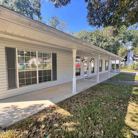 $232,500 | 7828 Koko Place, Diamondhead, MS 39525