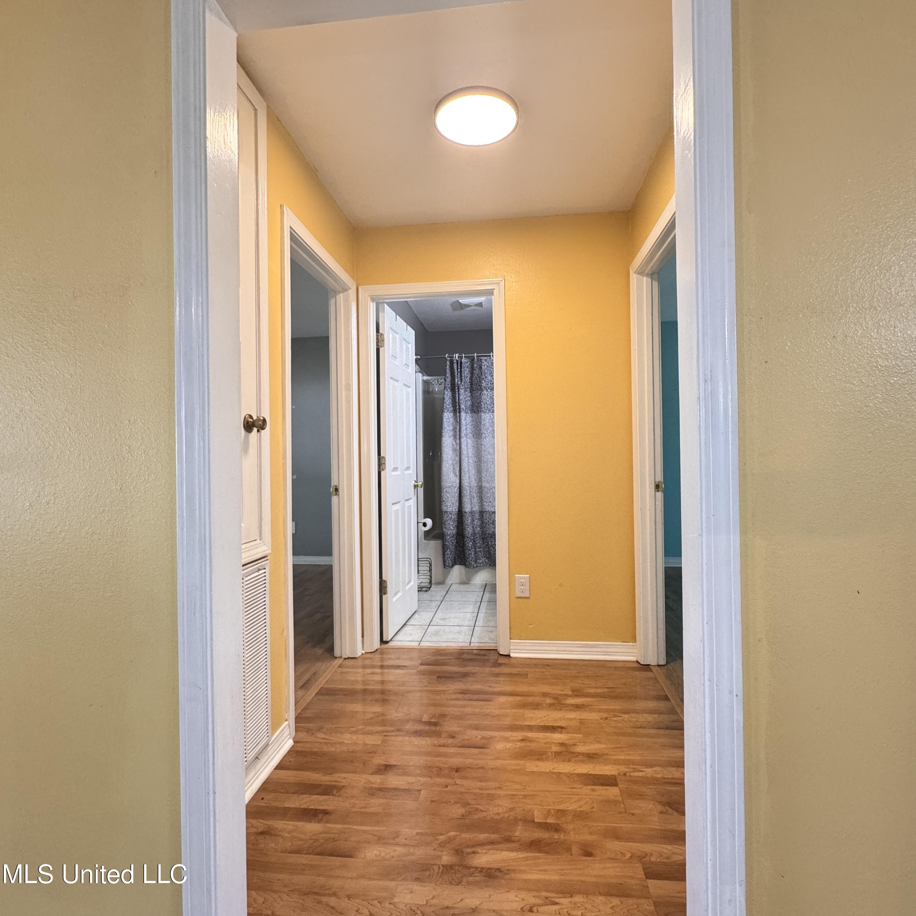 7828 Koko Place Diamondhead, MS 39525 - Photo 4 of 26 IMG_2558