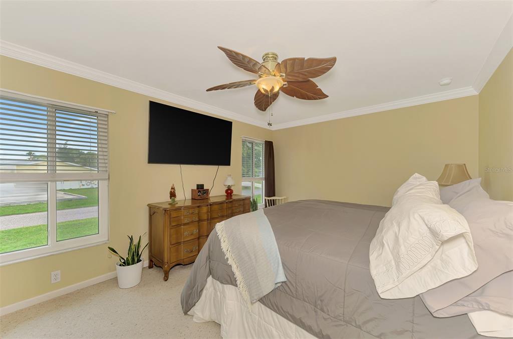 411 Nightingale Road Venice, FL 34293 - Photo 24 of 37