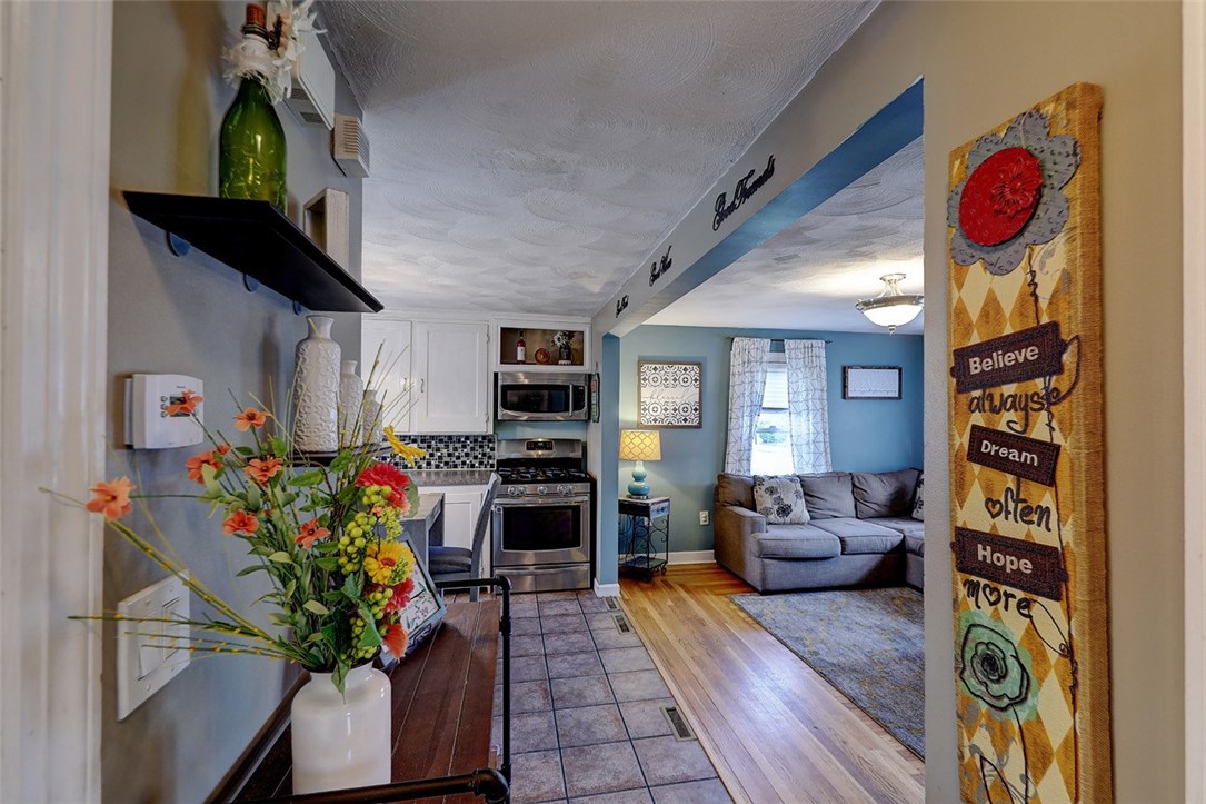 94 Martin Street Pawtucket, RI 02861 - Photo 19 of 34 Gallery Image 19