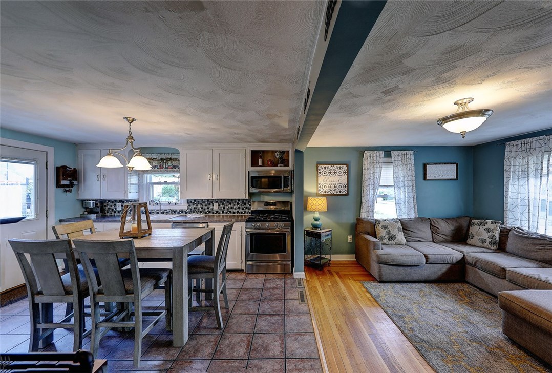 94 Martin Street Pawtucket, RI 02861 - Photo 20 of 34 Gallery Image 20