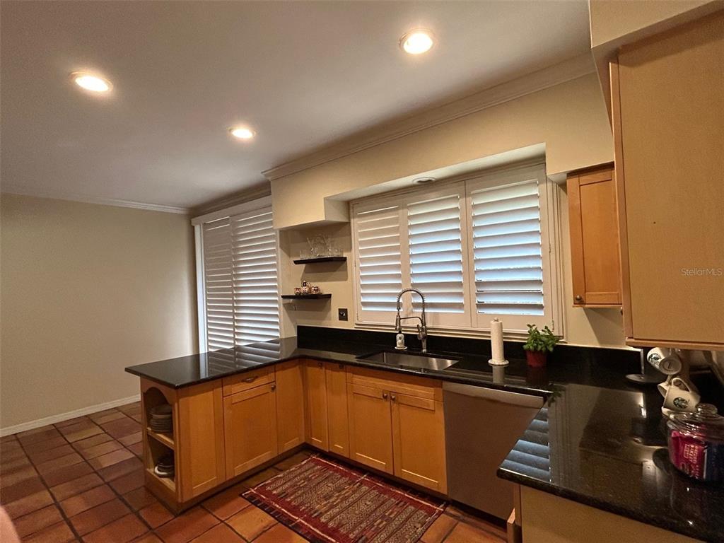 820 Druid Hills Road Tampa, FL 33617 - Photo 9 of 29