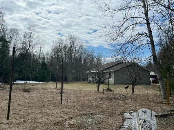 $499,000 | 4010 Lake Shore Drive, Charlevoix, MI 49720