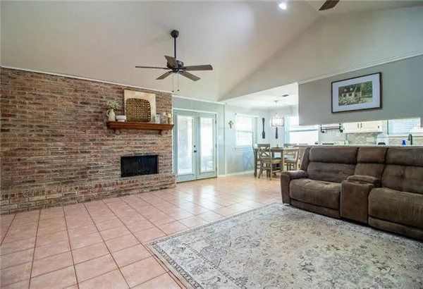$235,000 | 2105 Champion Drive, Laplace, LA 70068