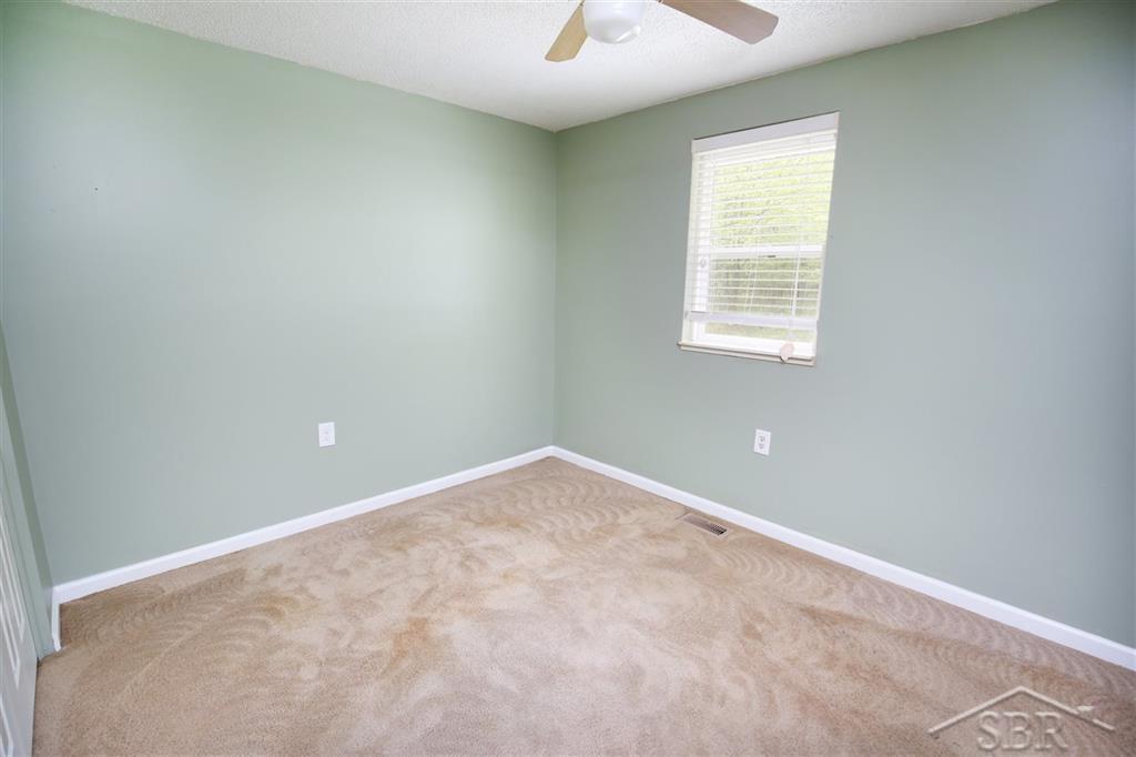 854 South 11 Mile Road Midland, MI 48640 - Photo 13 of 22