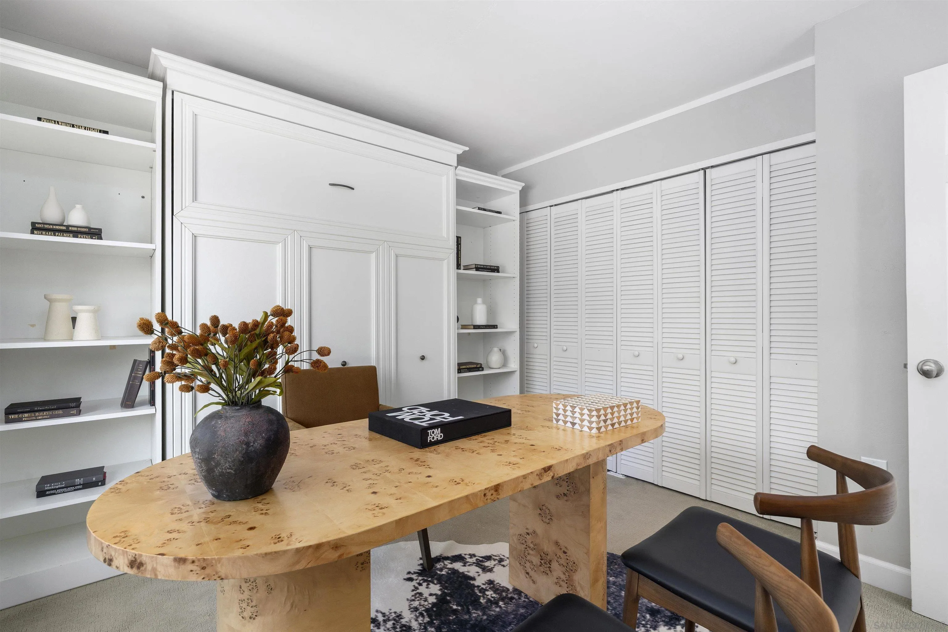 445 Avenida Primavera Del Mar, CA 92014 - Photo 26 of 44 a view of a dining room with furniture