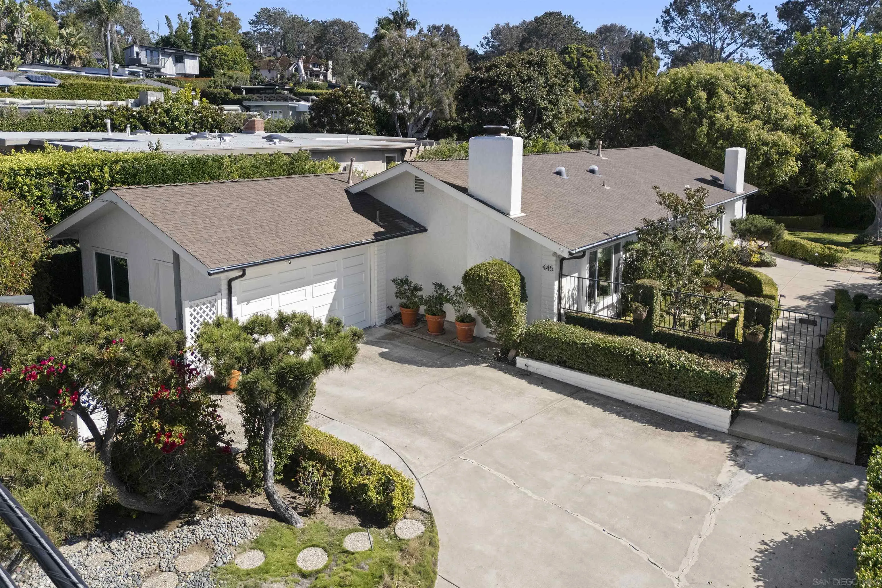 445 Avenida Primavera Del Mar, CA 92014 - Photo 3 of 44 an aerial view of a house with a yard
