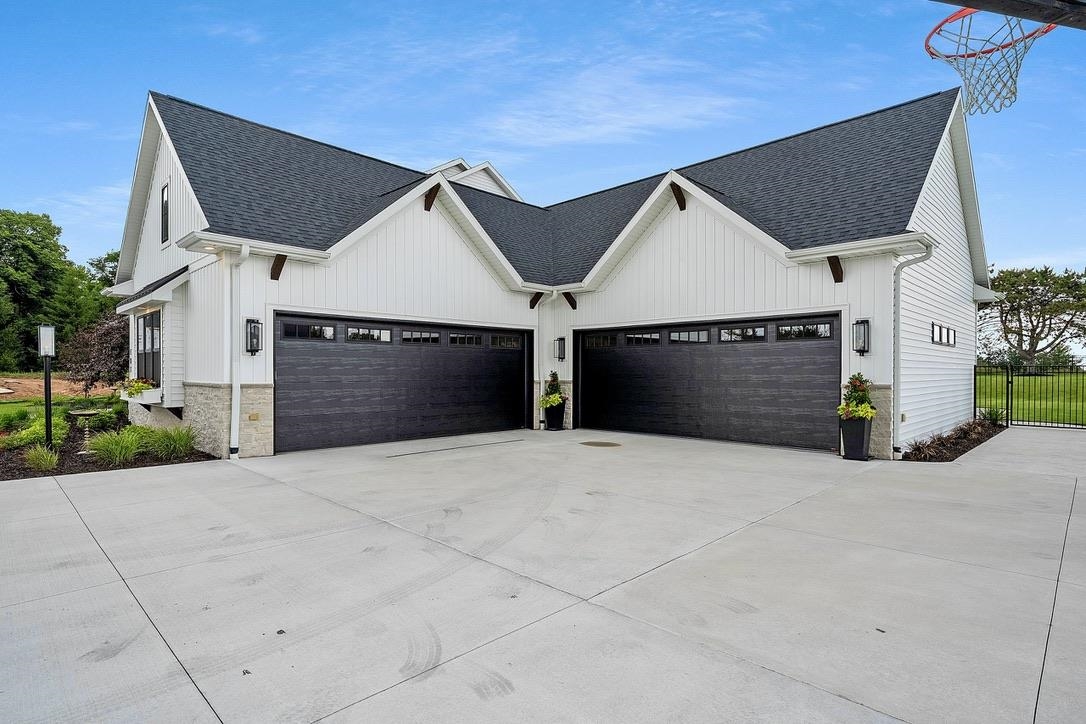 707 Blackberry Court Oneida, WI 54155 - Photo 82 of 90
