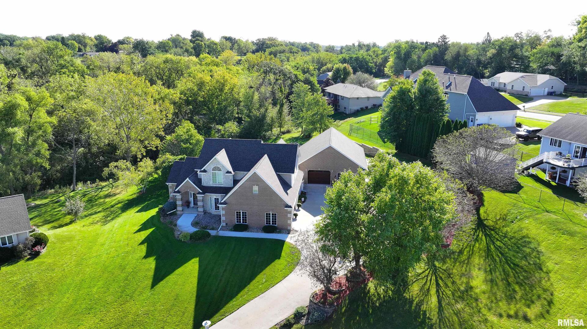 539 34th Avenue North Clinton, IA 52732 - Photo 49 of 99