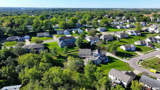 $1,199,000 | 539 34th Avenue North, Clinton, IA 52732