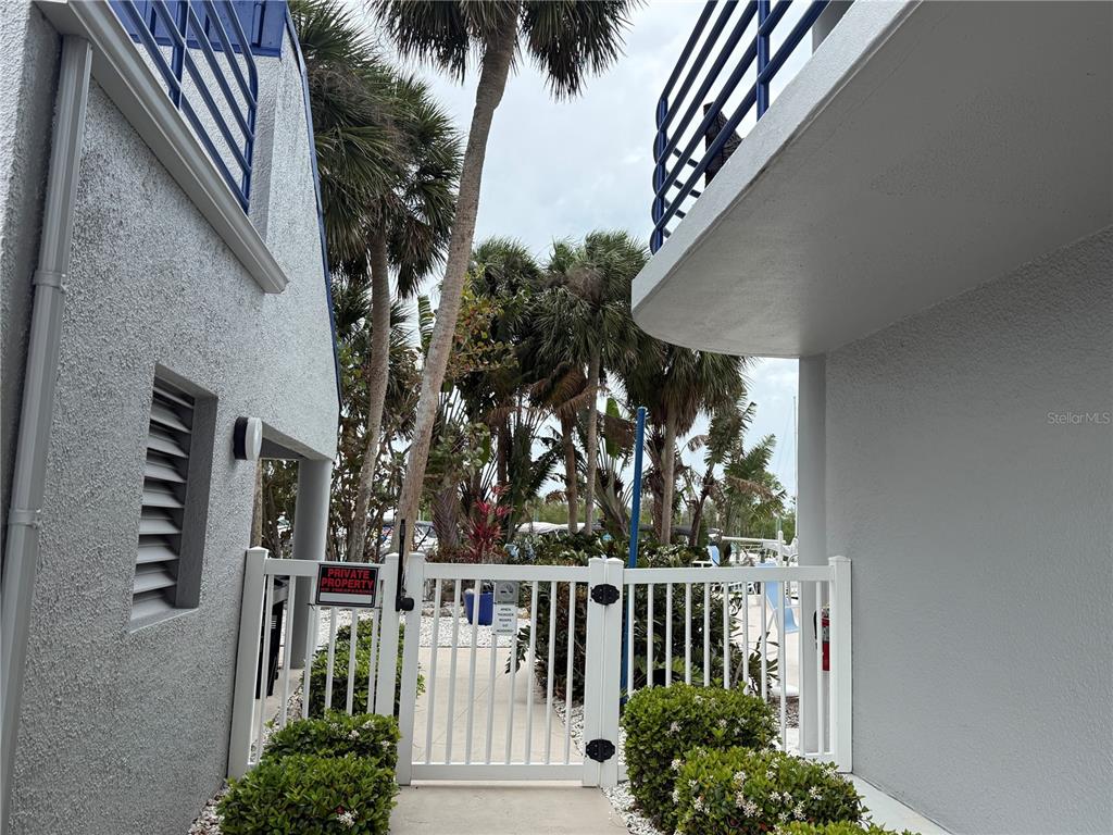4823 Ebbtide Lane, Unit 301 Port Richey, FL 34668 - Photo 33 of 44