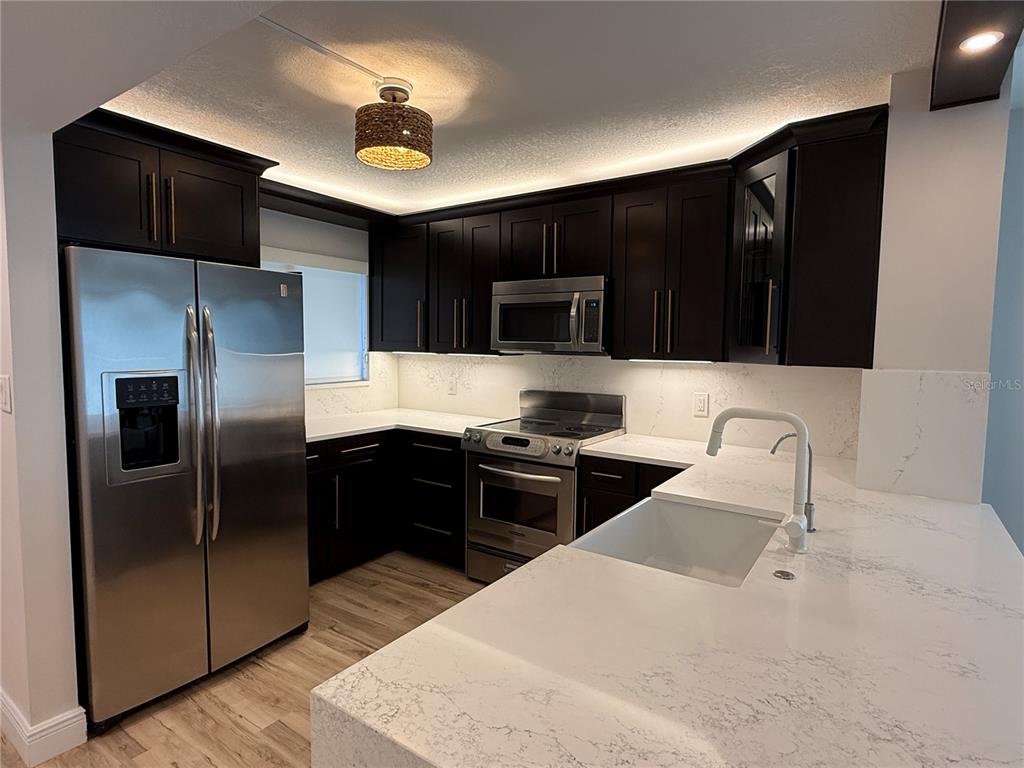 4823 Ebbtide Lane, Unit 301 Port Richey, FL 34668 - Photo 9 of 44