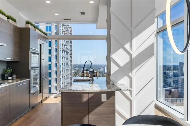 $815,000 | 45 Ivan Allen Jr Boulevard Northwest, Unit 2505, Atlanta, GA 30308