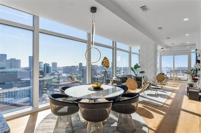 $815,000 | 45 Ivan Allen Jr Boulevard Northwest, Unit 2505, Atlanta, GA 30308