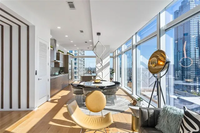 $815,000 | 45 Ivan Allen Jr Boulevard Northwest, Unit 2505, Atlanta, GA 30308