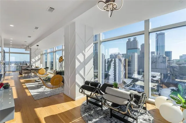 $815,000 | 45 Ivan Allen Jr Boulevard Northwest, Unit 2505, Atlanta, GA 30308