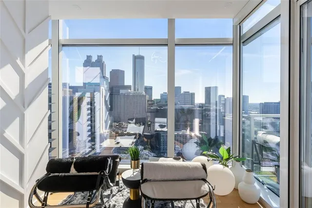 $815,000 | 45 Ivan Allen Jr Boulevard Northwest, Unit 2505, Atlanta, GA 30308