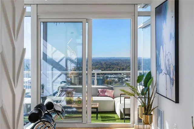 $815,000 | 45 Ivan Allen Jr Boulevard Northwest, Unit 2505, Atlanta, GA 30308