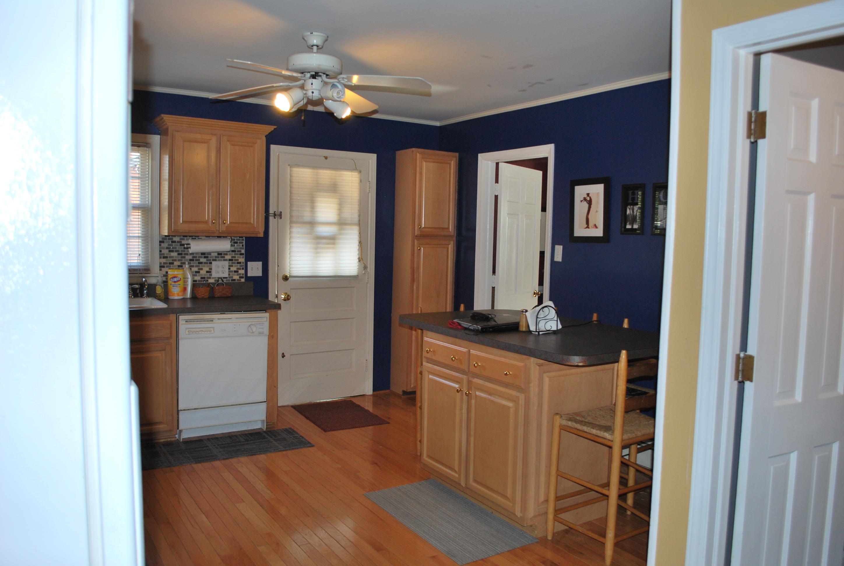 3031 Lofton Road Roanoke, VA 24018 - Photo 11 of 45 Kitchen