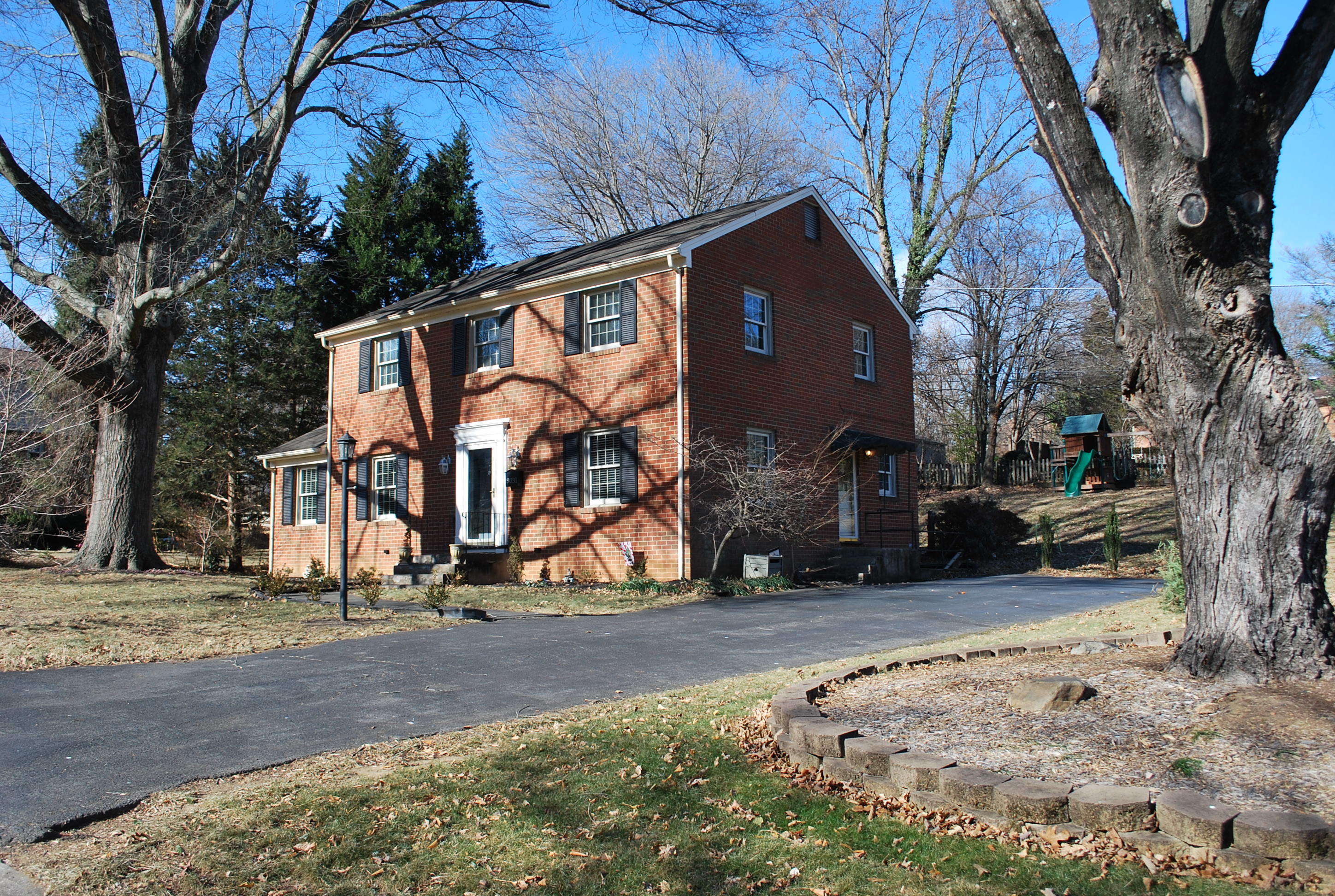 3031 Lofton Road Roanoke, VA 24018 - Photo 44 of 45 Front View