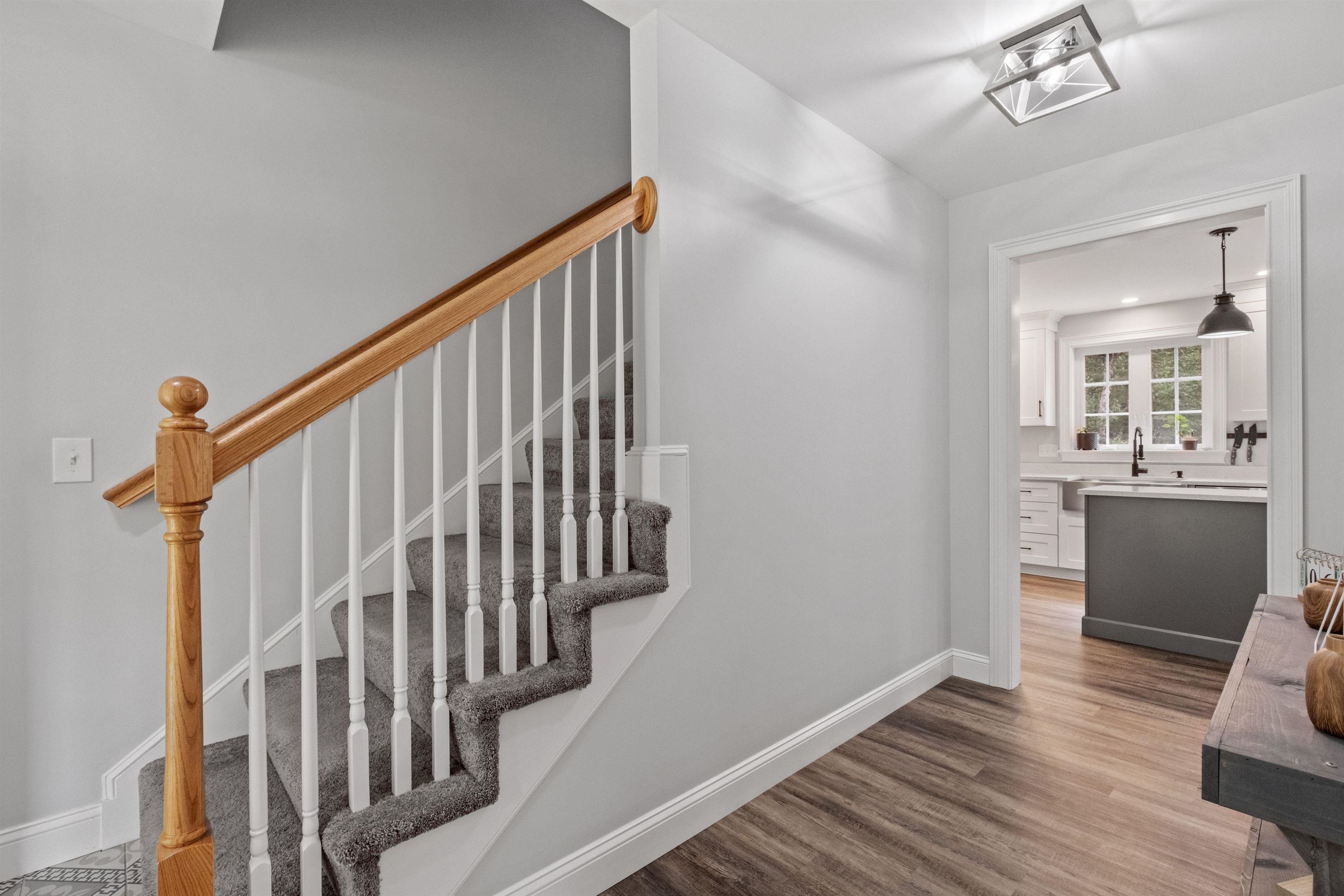 162 Plummer Hill Road Belmont, NH 03220 - Photo 4 of 36