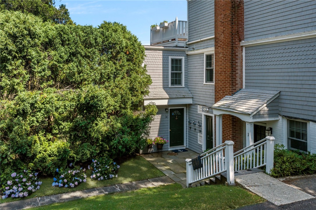 44 Bliss Mine Road, Unit 10 Middletown, RI 02842 - Photo 5 of 50