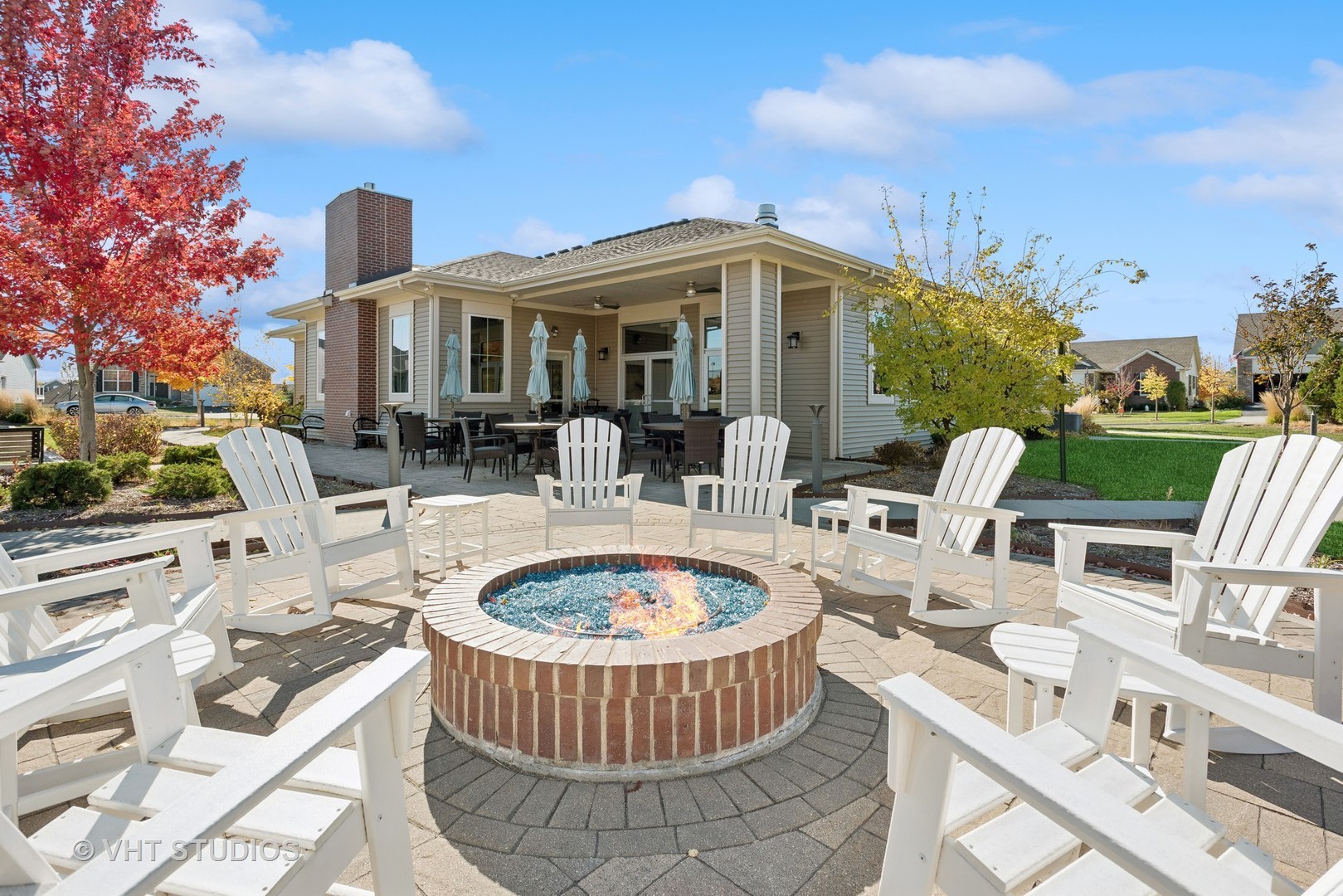460 Mahogany Drive Algonquin, IL 60102 - Photo 29 of 29 a view of a house with swimming pool and furniture