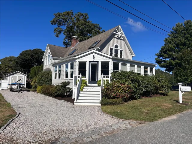 $1,025,000 | 41 8th Avenue, Warwick, RI 02886
