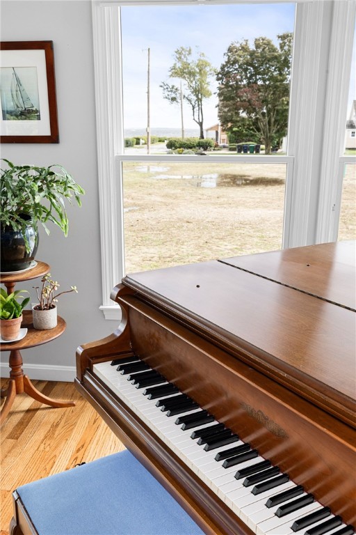 41 8th Avenue Warwick, RI 02886 - Photo 12 of 49