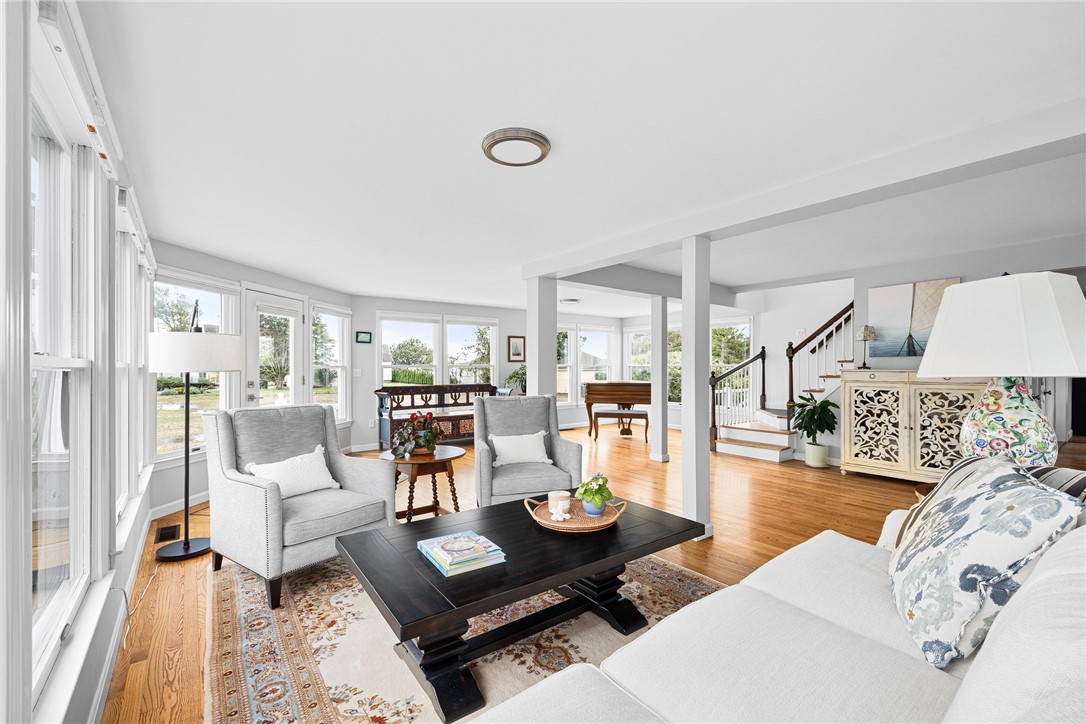 41 8th Avenue Warwick, RI 02886 - Photo 9 of 49