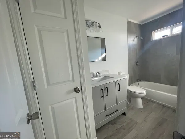 $40,000 | 405 Fairburn Road Southwest, Unit 135, Atlanta, GA 30331