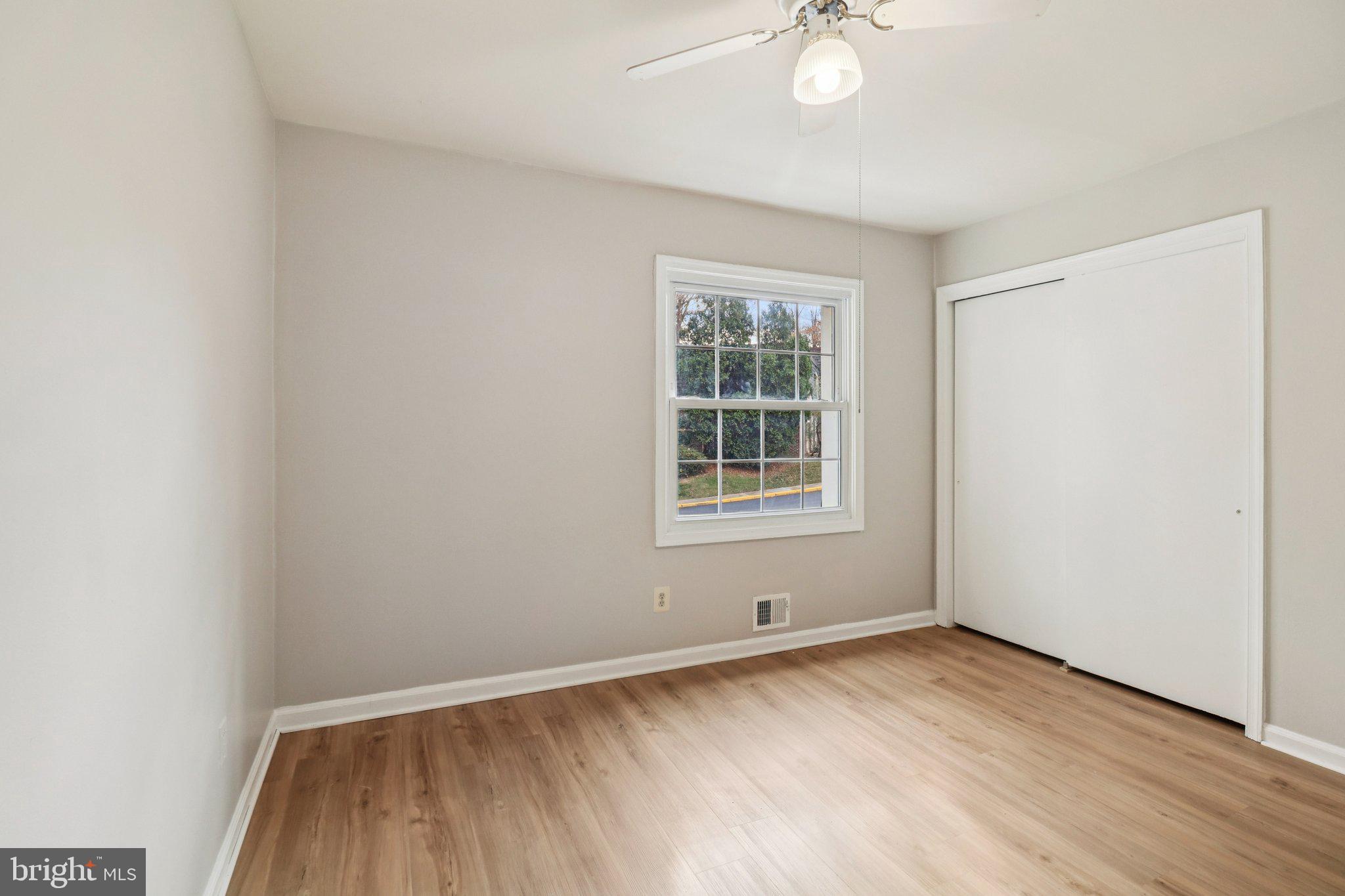 5912 Minutemen Road, Unit 295 Springfield, VA 22152 - Photo 37 of 55 Large Bedroom