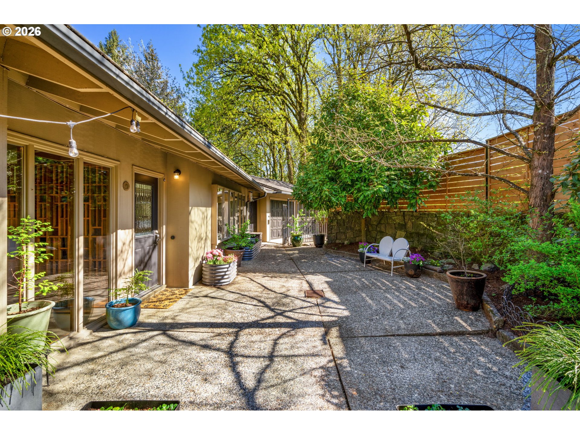 2637 Southwest Patton Court Portland, OR 97201 - Photo 26 of 34