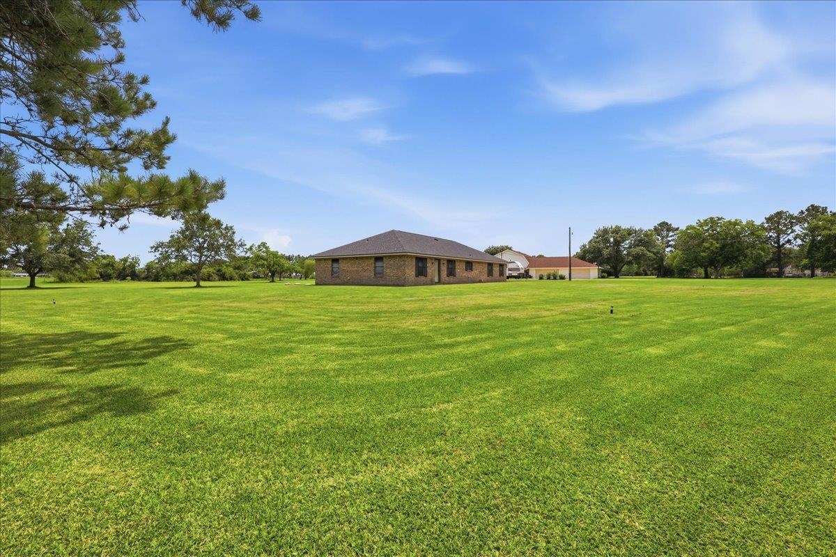8077 Rice Lane Beaumont, TX 77705 - Photo 2 of 36