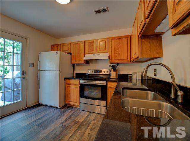 2826 Crestscene Trail Raleigh, NC 27603 - Photo 6 of 19 Gallery Image 6